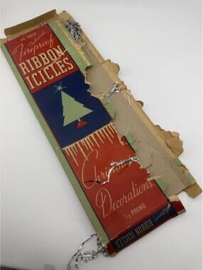 Antique Box Ribbon Icicle National Tinsel Christmas Display - 1/2 pound 36 inch